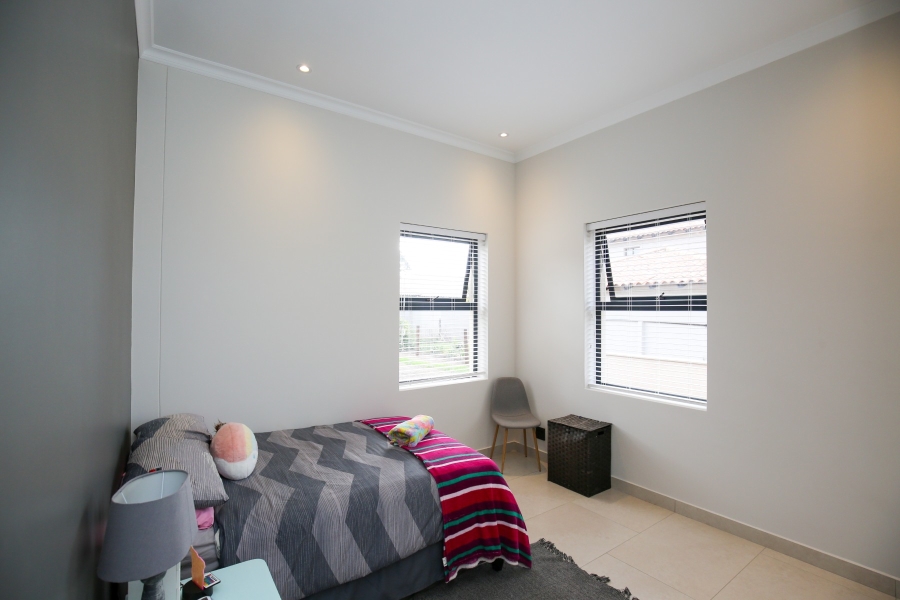 3 Bedroom Property for Sale in The Hill Western Cape